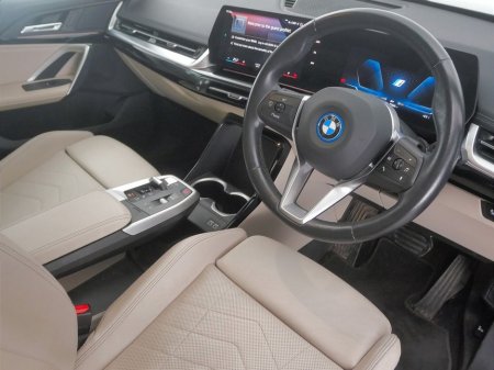 2023 BMW iX1 xDrive30 xLine €38,900 thumbnail