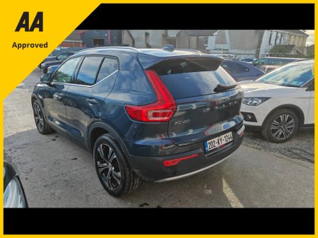 2020 Volvo XC40 - thumbnail 9