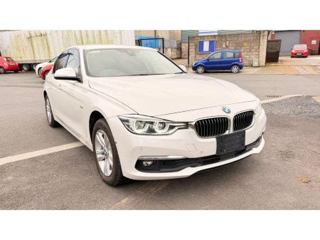 2017 BMW 3 Series - thumbnail 2