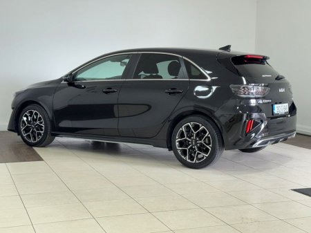 2025 Kia Ceed - thumbnail 13