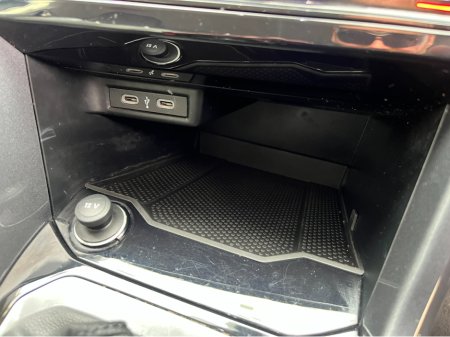 2024 Volkswagen T-Roc - thumbnail 17