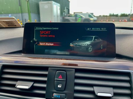 2017 BMW 3 Series - thumbnail 34