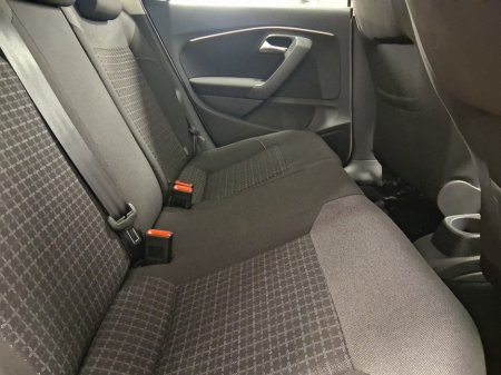 2015 Volkswagen Polo - thumbnail 7