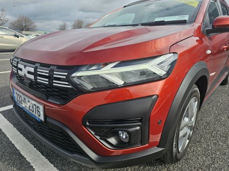 2023 Dacia Jogger - thumbnail 4
