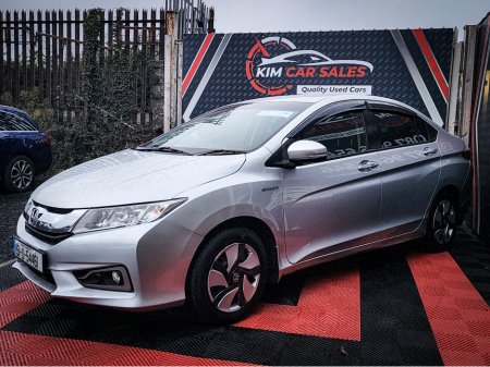 2015 Honda Grace Hybrid 1 Year Warranty €10,450