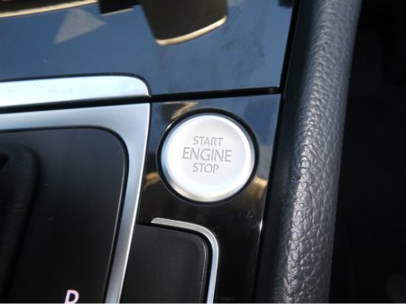 2015 Volkswagen Golf TSI Bluemotion €13,950 thumbnail