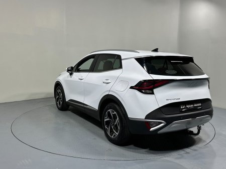2023 Kia Sportage - thumbnail 5