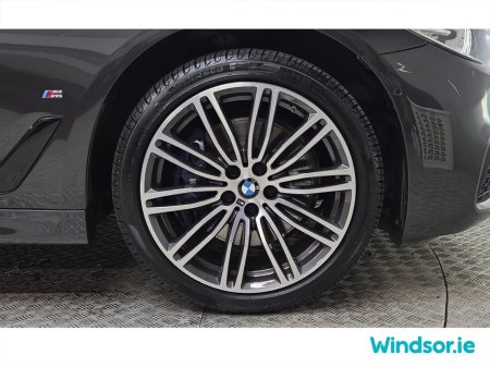 2019 BMW 5 Series - thumbnail 16