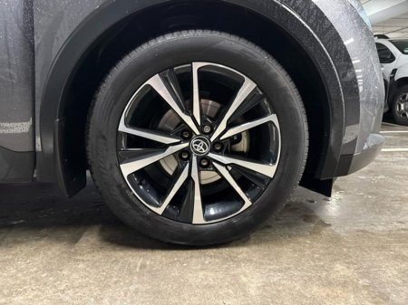 2024 Toyota C-HR NEW MODEL HYBRID SPORT + // PANORAMIC ROOF // APPLE CARPLAY/ANDROID AUTO // FULL WARRANTY €38,945 thumbnail