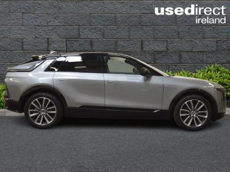 2026 Cadillac Lyriq - thumbnail 3