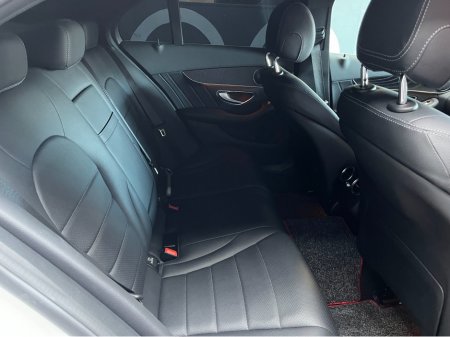 2017 Mercedes-Benz C Class €22950! 2017 MERCEDES-BENZ C220D AUTOMATIC AMG LINE LAUREUS EDITION 2.2 AUTOMATIC / CRUISE CONTROL / REVERSE CAMERA / ELECTRIC MEMORY & HEATED SEATS / PADDLE SHIFTERS €22,950 thumbnail