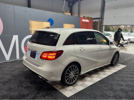 2015 Mercedes-Benz B Class - thumbnail 2