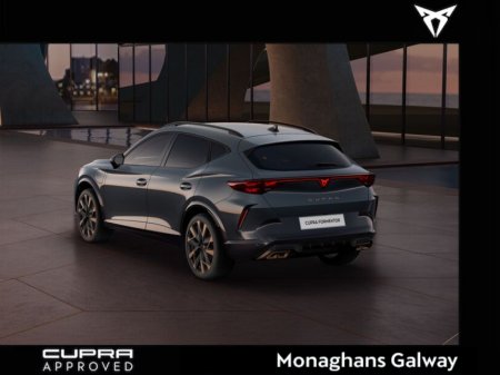 2026 Cupra Formentor *IN STOCK. READY FOR IMMEDIATE DELIVERY* V2 1.5 TSI eHYBRID 204hp (150 kW) AUTO in Fjord Blue with upgraded 19" machined sport black/copper wheels €50,338 thumbnail