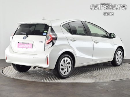 2020 Toyota Aqua - thumbnail 5