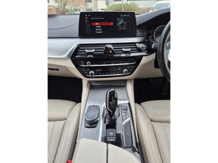 2017 BMW 5 Series - thumbnail 8