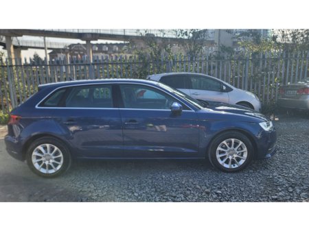 2015 Audi A3 - thumbnail 5