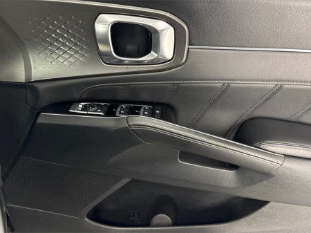 2023 Kia Sorento - thumbnail 25