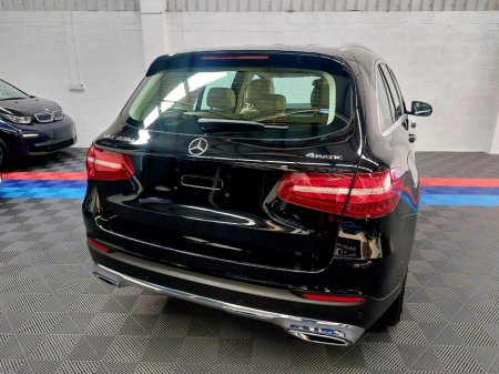 2019 Mercedes-Benz GLC Class - thumbnail 4
