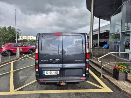 2022 Renault Trafic LL30 BLUE 2.0 150PS SPORT €21,950