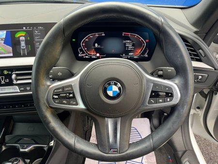 2020 BMW 2 Series 218d M-SPORT 2.0 AUTO // LEATHER M-SPORT INTERIOR // DIAMOND CUT ALLOYS // DUAL ZONE CLIMATE CONTROL €29,900