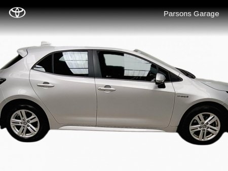 2021 Toyota Corolla COROLLA HYBRID LUNA H/B €24,995