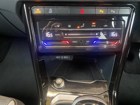 2023 Volkswagen T-Roc - thumbnail 17