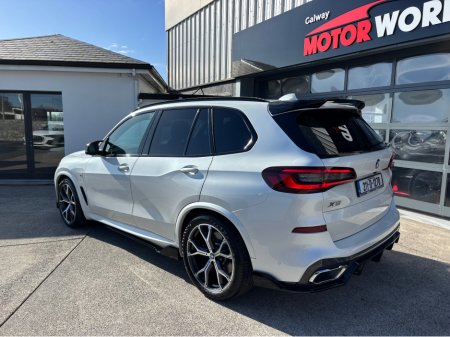 2021 BMW X5 - view 2