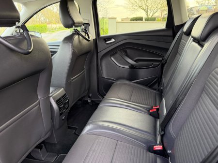 2018 Ford Kuga - thumbnail 18