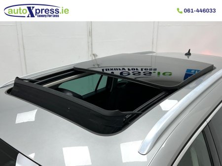 2016 Volkswagen Passat 2.0 TDI BLUMOTION, Panoramic Sunroof thumbnail