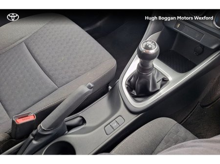 2021 Toyota Yaris - thumbnail 17