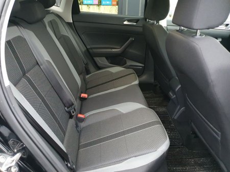 2019 Volkswagen Polo - thumbnail 22