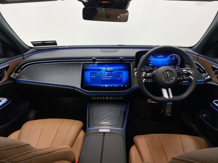 2026 Mercedes-Benz E Class E 300 e AMG EDITION PLUS | 360-degree Reversing Camera, Memory Seat Package €89,367