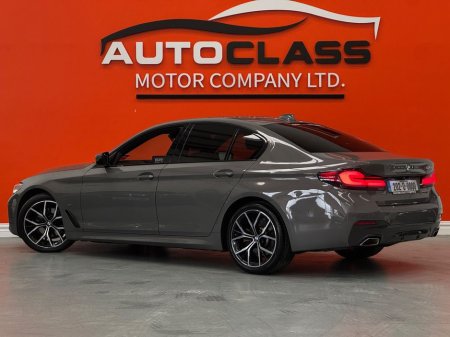 2020 BMW 5 Series - thumbnail 8