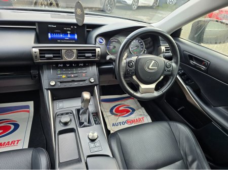 2014 Lexus IS 300 h 300 H EXECUTIVE EDITION E-C E-CVT 4DR 2.5 A €13,650 thumbnail