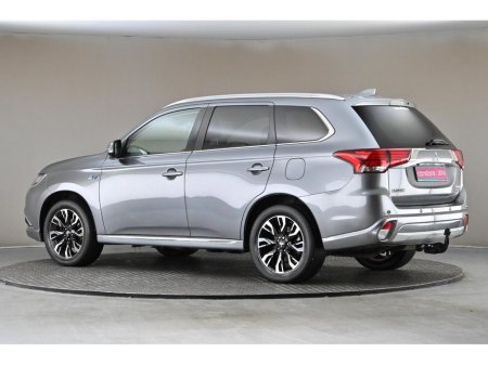 2016 Mitsubishi Outlander 2.0 GX4HS PHEV 200BHP 5SEATS *FULL LEATHER*SUNROOF*360 PAN CAM* €16,490 thumbnail