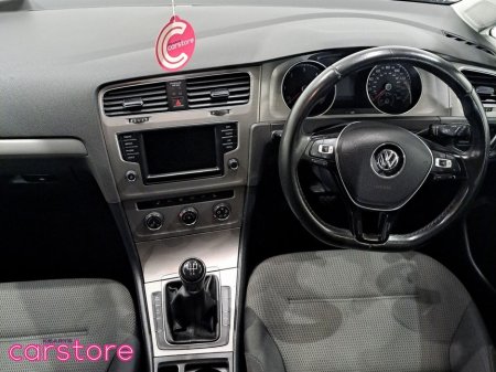 2016 Volkswagen Golf 1.6 TDI 5DR 110HP BlueMotion €15,480 thumbnail