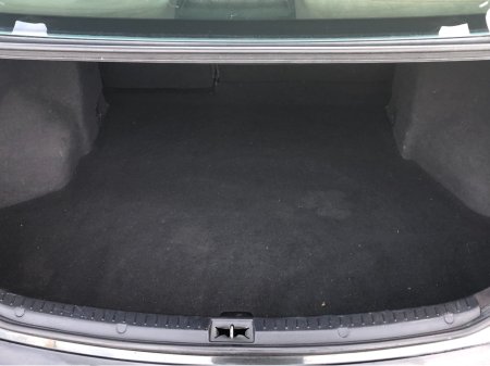 2011 Toyota Avensis - thumbnail 4