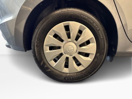 2025 Skoda Fabia - thumbnail 5