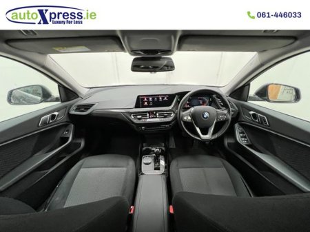 2021 BMW 2 Series - thumbnail 2