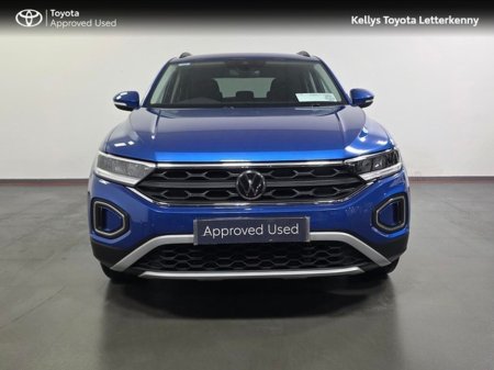 2022 Volkswagen T-Roc - thumbnail 4
