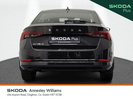 2023 Skoda Octavia - thumbnail 14