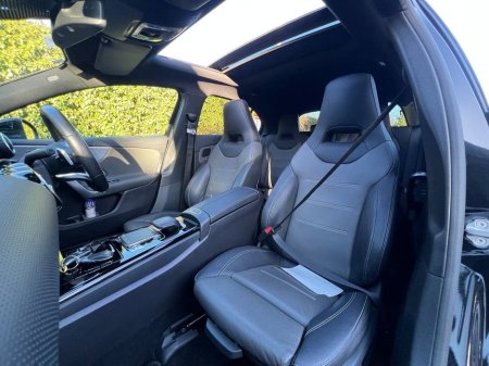 2019 Mercedes-Benz A Class A200d AMG-LINE PREMIUM PLUS // OPENING PAN ROOF // LEATHER HEATED SEATS // VIRTUAL COCKPIT €26,900 thumbnail