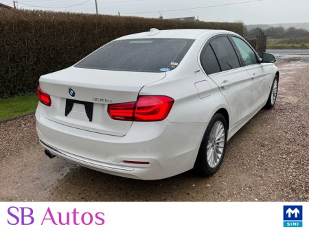 2017 BMW 3 Series - thumbnail 3