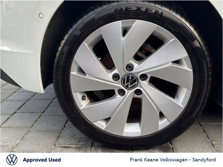 2025 Volkswagen Golf *Edition 75* 1.5TSI MHEV 116HP AUTO @Frank Keane Volkswagen South Dublin €31,995 thumbnail