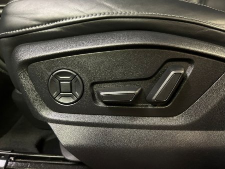 2021 Audi Q8 3.0TFSI e 55 S Line €64,950 thumbnail