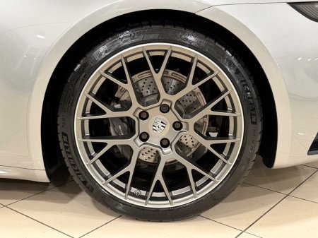 2020 Porsche 911 - thumbnail 12