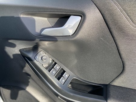 2023 Ford Puma Titanium 1.0 MHEV 125BHP... Camera €24,950 thumbnail