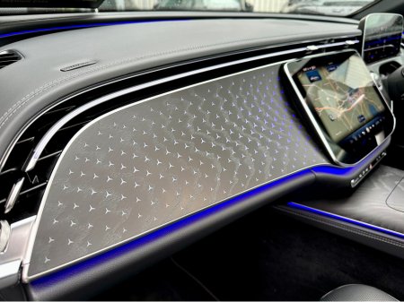 2025 Mercedes-Benz E Class AMG LINE PREMIUM €69,950 thumbnail