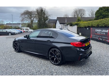 2019 BMW 5 Series - thumbnail 2