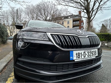 2018 Skoda Karoq - view 3